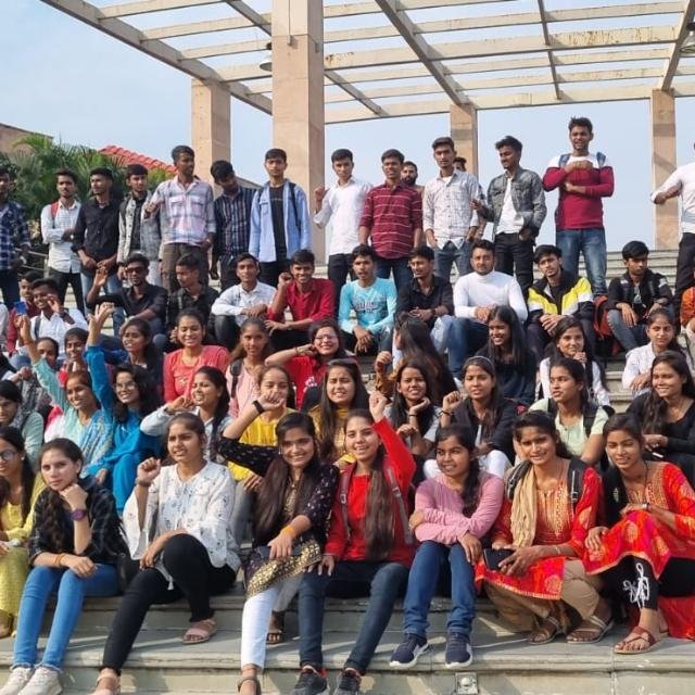 S k...🫶 WhatsApp Group