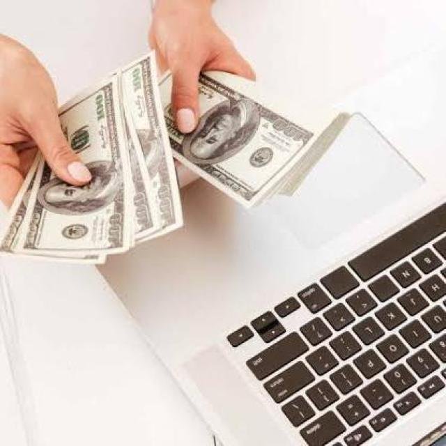 Online shopping 🛍️ WhatsApp Group