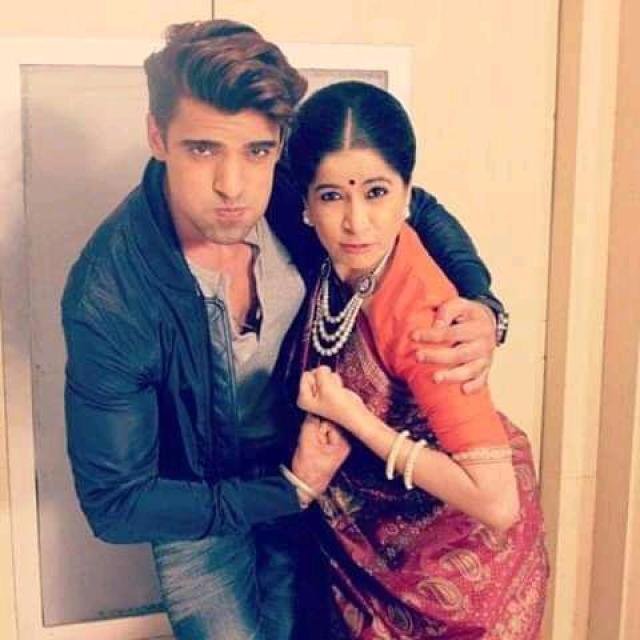 FANS OF ZEEWORLD😘 WhatsApp Group