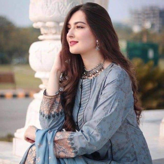 Pakistani Cute Girl's WhatsApp Group